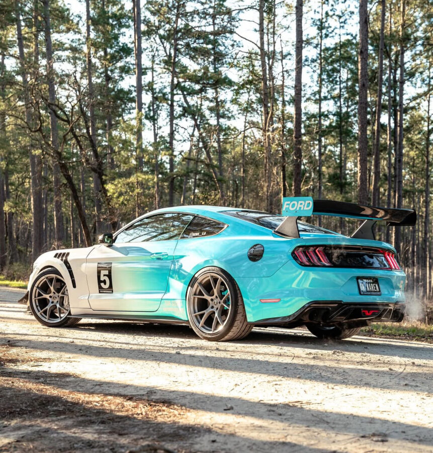 Alternative view of Mustang HDK Wing