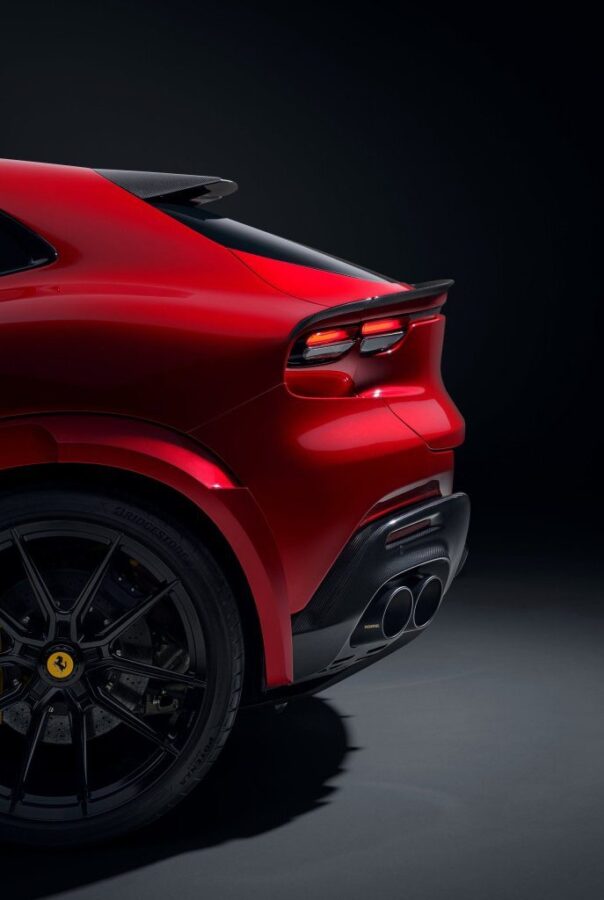 NOVITEC ESTESO 2023+ Ferrari Purosangue Carbon Race Roof Spoiler - Image 4