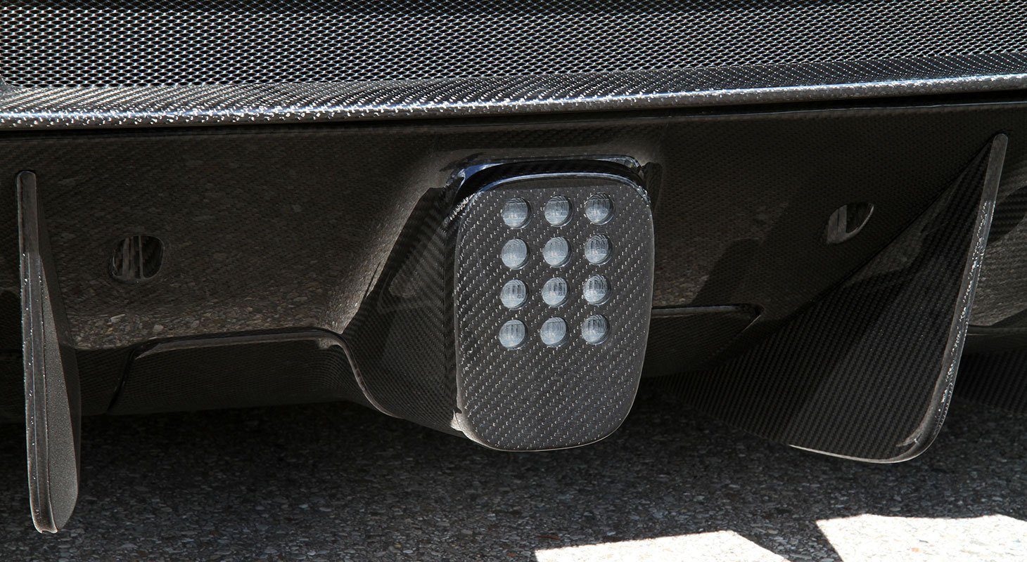 NOVITEC Carbon Fog Light Cover detail