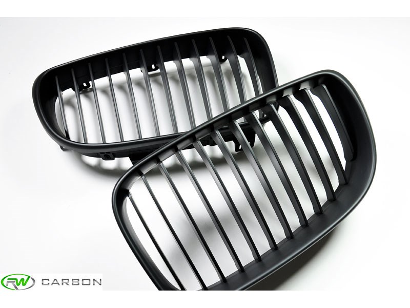 RW Carbon 2008-2013 BMW E82 E88 Matte Black Grilles