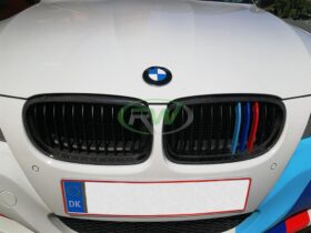 RW Carbon E90 E91 LCI Carbon Fiber Front Grilles for BMW 3 Series - Image 6