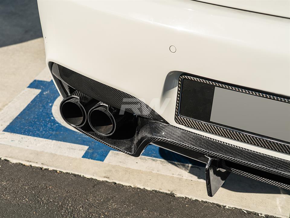 RW Carbon 2012-2018 BMW F06 F12 F13 M6 GTX Carbon Fiber Diffuser - Image 4