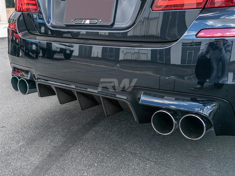 RW Carbon 2011-2016 BMW F10 M5 Type I Carbon Fiber Center Diffuser - Image 8