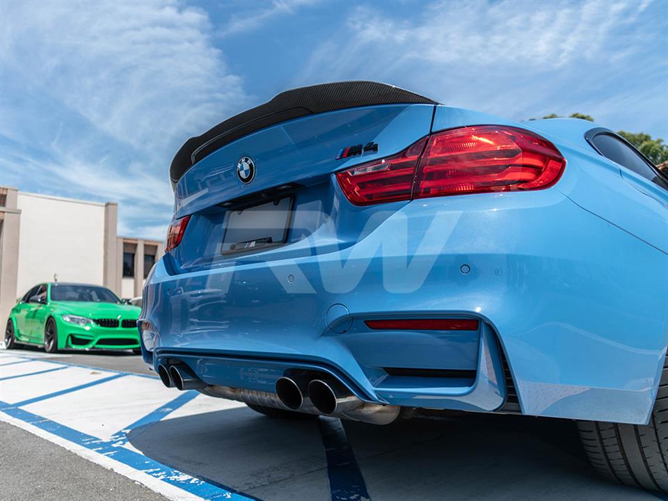 RW Carbon 2015-2020 BMW F82 M4 GTX Carbon Fiber Trunk Spoiler - Image 3