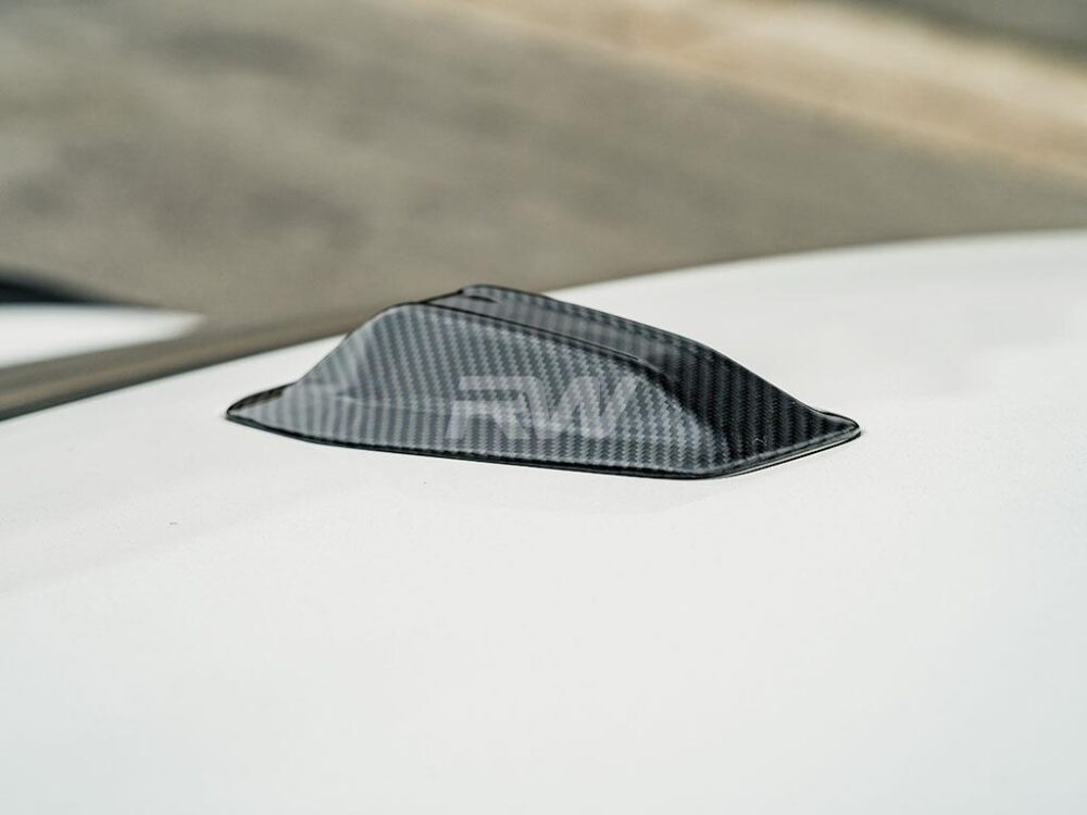 RW Carbon 2022-2026 BMW G26 Gran Coupe Carbon Fiber Antenna Cover - Image 3