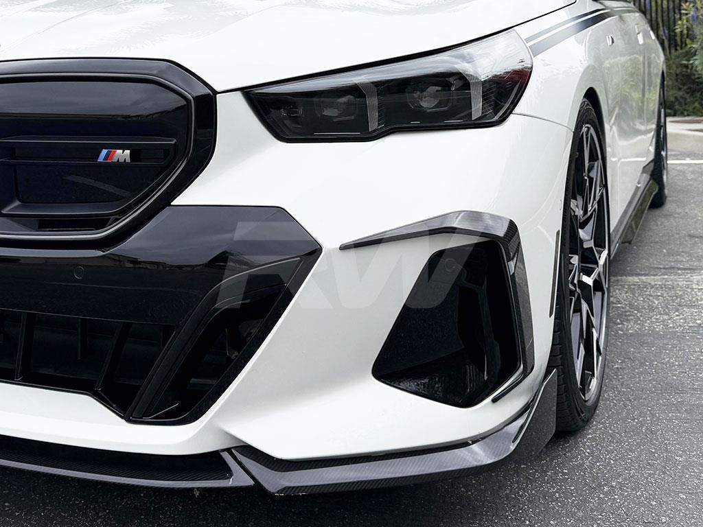 RW Carbon 2024-2026 BMW G60 5-Series Carbon Fiber Front Side Vent Trims - Image 4