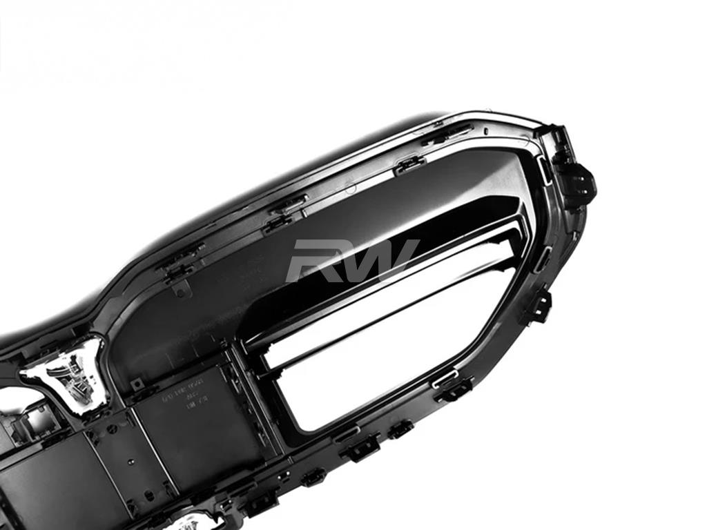 RW Carbon 2024-2026 BMW G60 5-Series Gloss Black Front Grille - Image 3