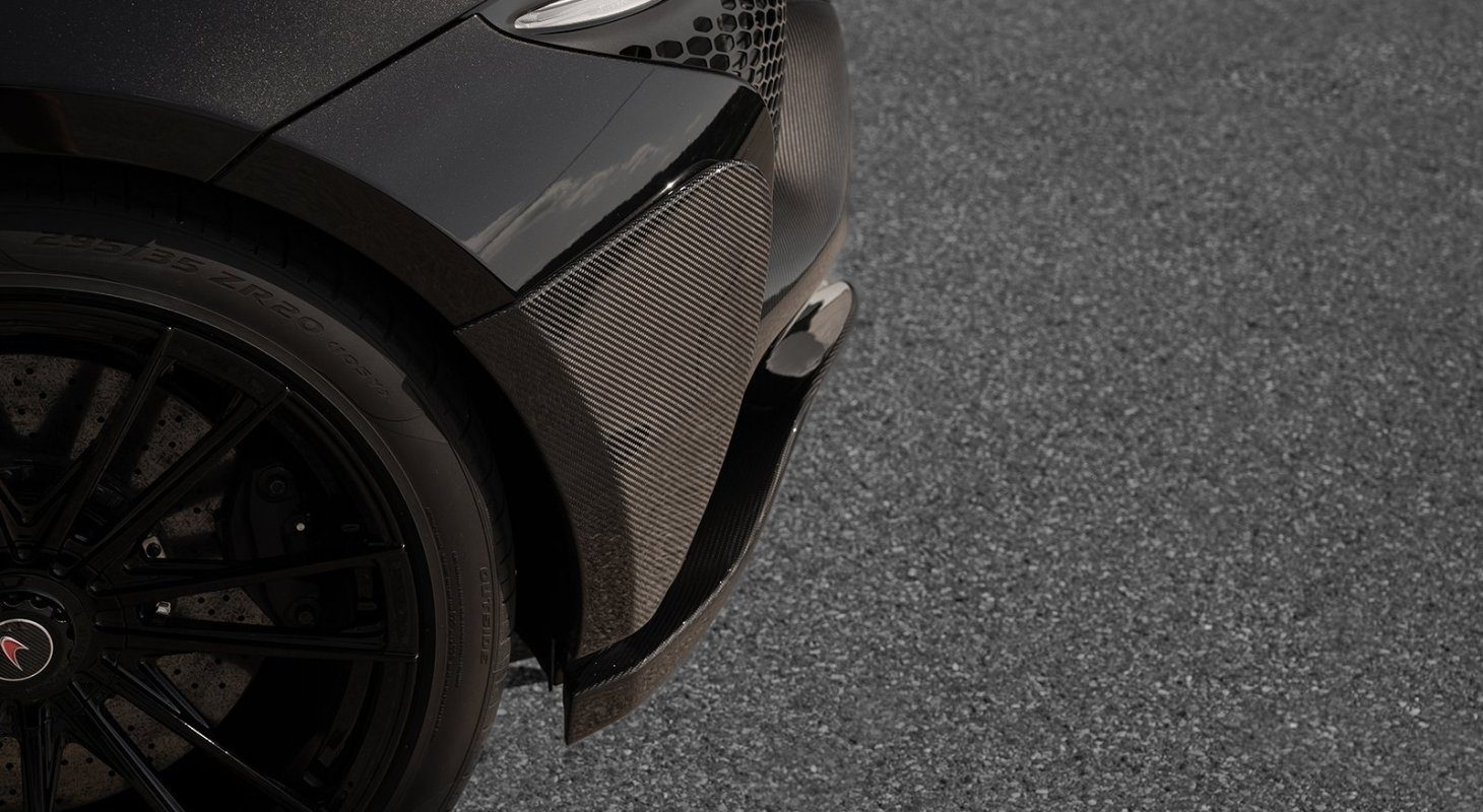 NOVITEC McLaren Artura Carbon Rear-Bumper Side Covers Detail