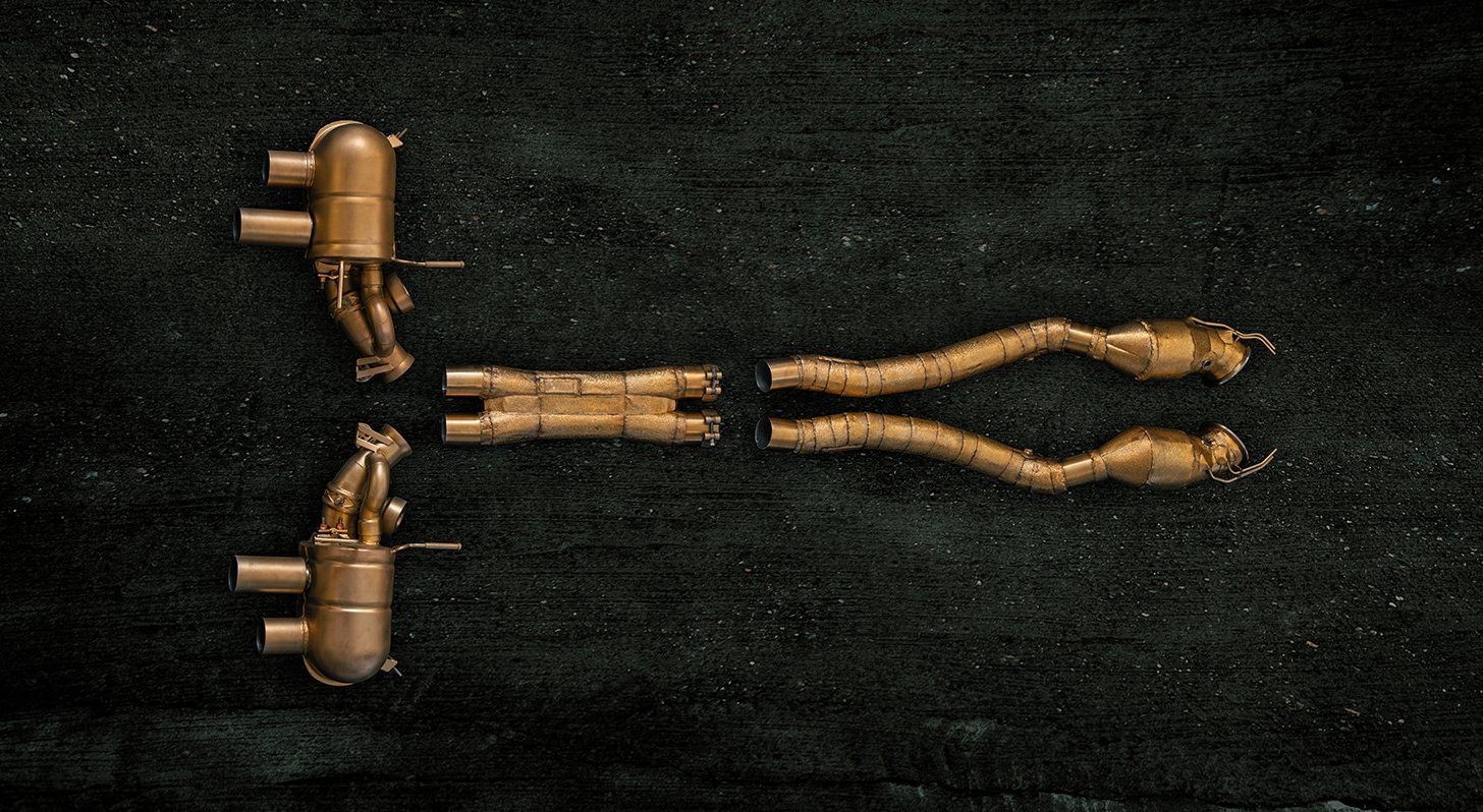 NOVITEC Gold-coated exhaust components