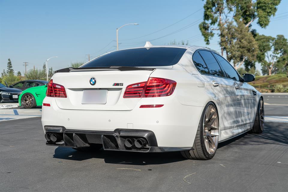 RW Carbon 2011-2016 BMW F10 M5 GTX Carbon Fiber Diffuser - Image 4