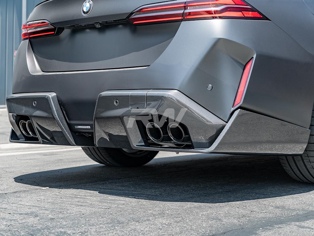 RW Carbon 2025-2026 BMW G90/G99 M5 Performance Style Carbon Fiber Diffuser - Image 9
