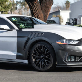 Mustang GT500 KR Style Front Side Vented Fenders for Mustang GT - Image 2