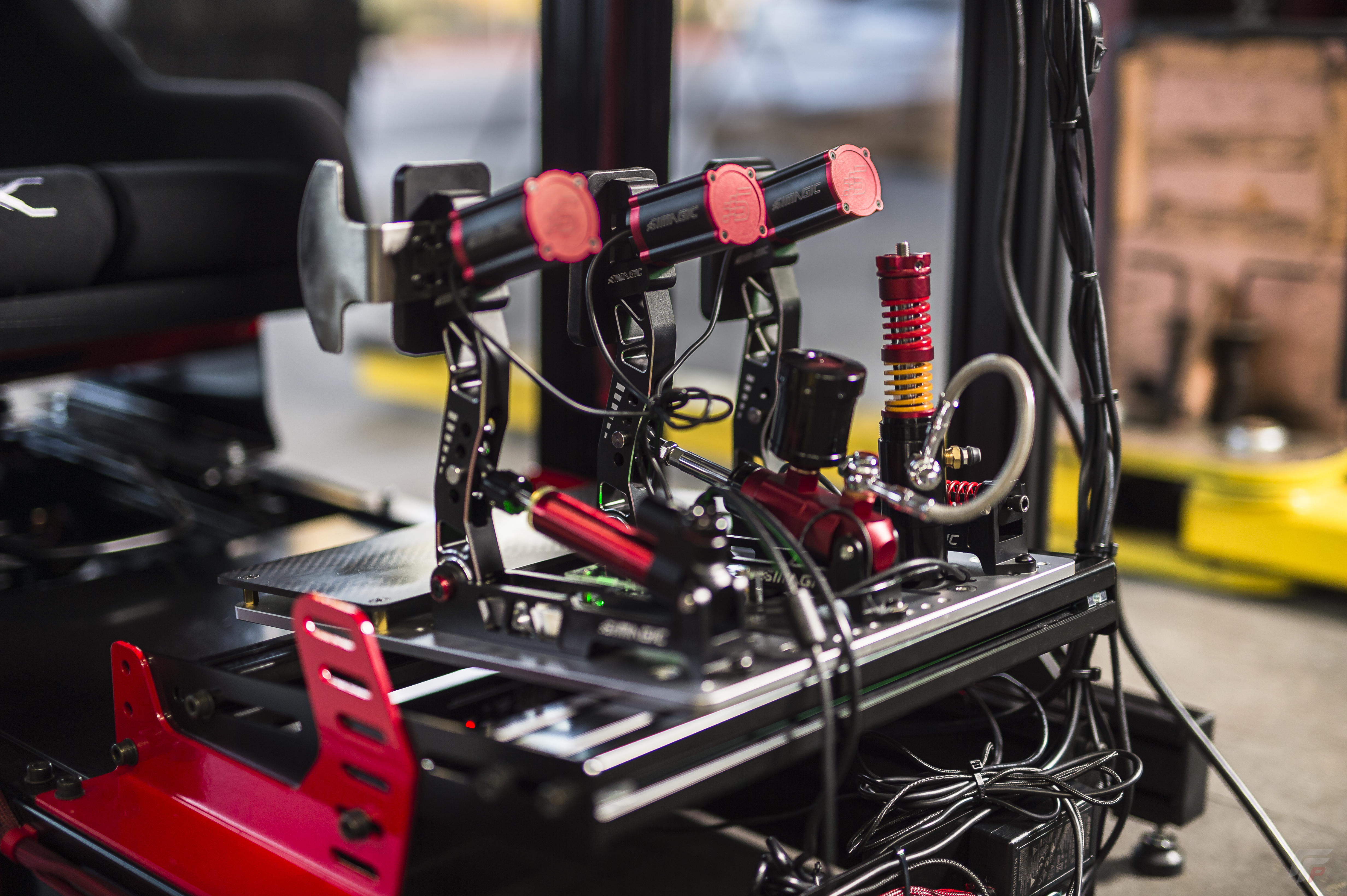 Extreme Simracing AX160 complete setup in FFP showroom