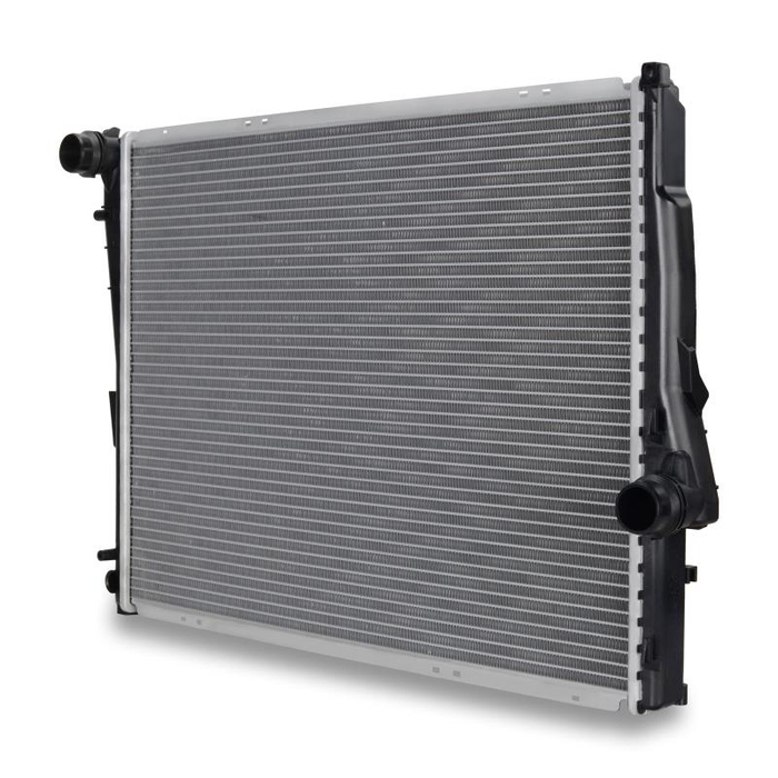 Mishimoto Replacement Radiator, Fits BMW Z4 M Roadster 3.2L 2006-2008 - Image 3