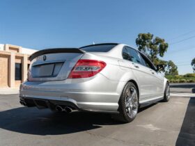 RW Carbon W204 Carbon Fiber Rear Bumper Splitters - Image 3