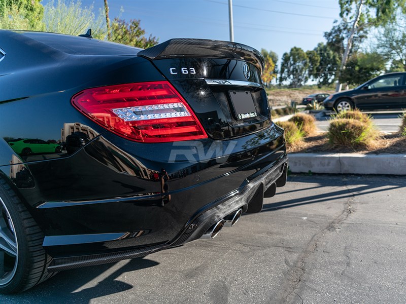 RW Carbon Mercedes W204 FL CF Rear Bumper Splitters - Image 3