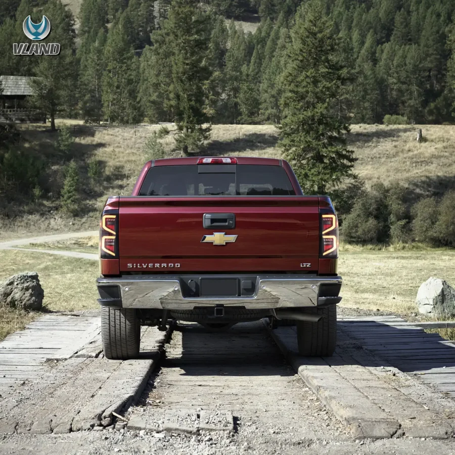 Vland 2014-2018 Chevrolet Silverado LED Tail Lights With Dynamic Welcome Lighting - Image 5