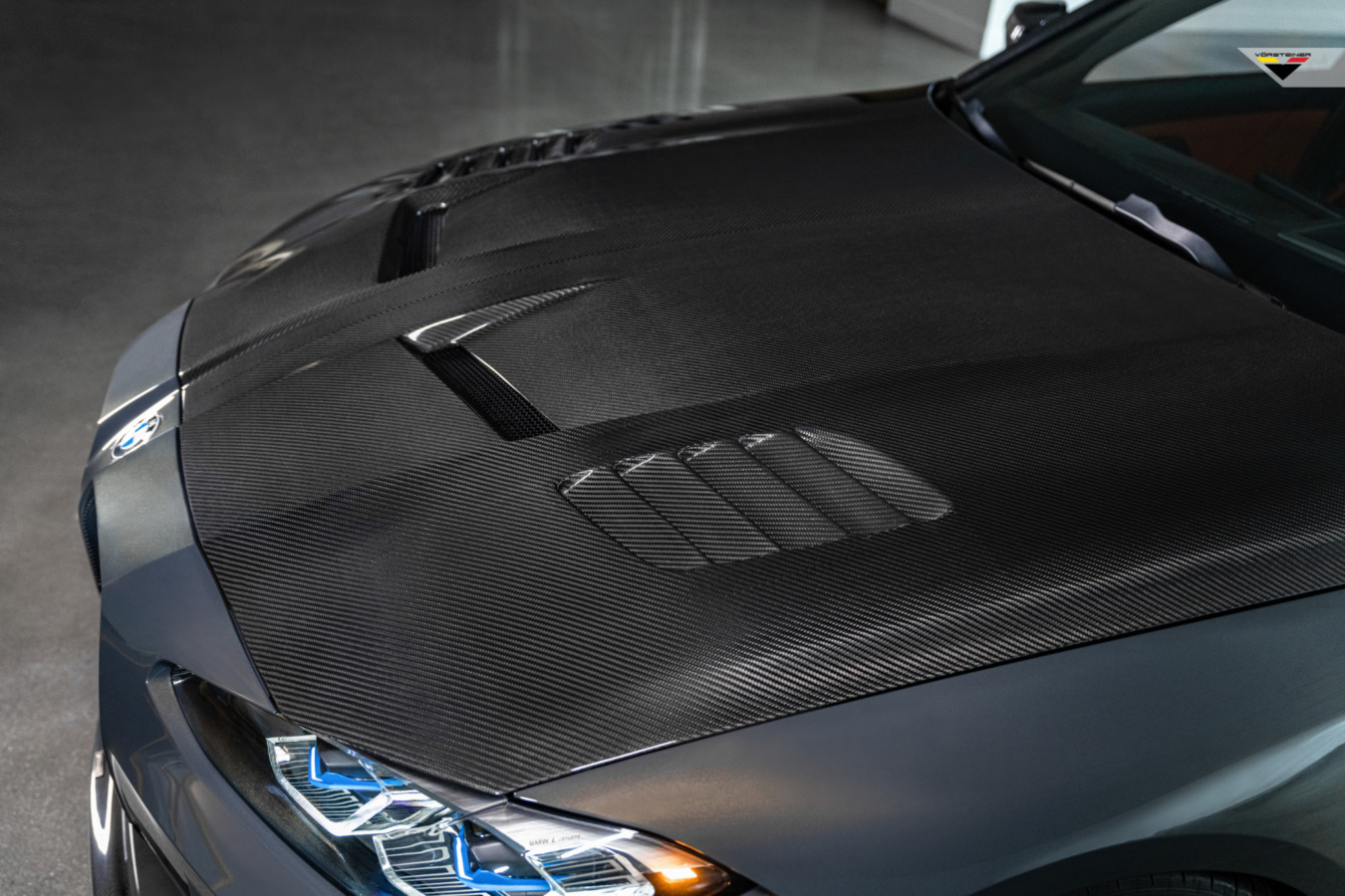 Vorsteiner 2021-2024 BMW G80 M3 GTS-V Carbon Fiber Aero Bonnet - Image 3