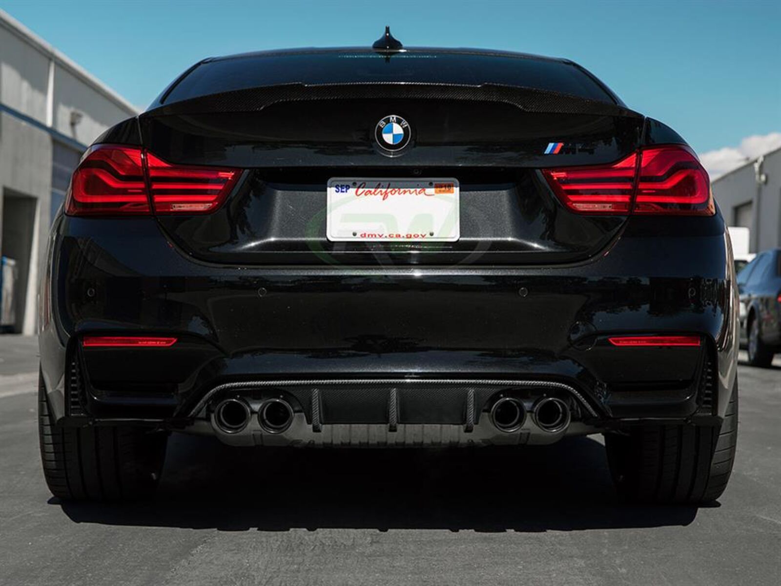 Brand: 2020-2024 BMW 3 Series F8X M3 & M4 CF Performance Style Diffuser
