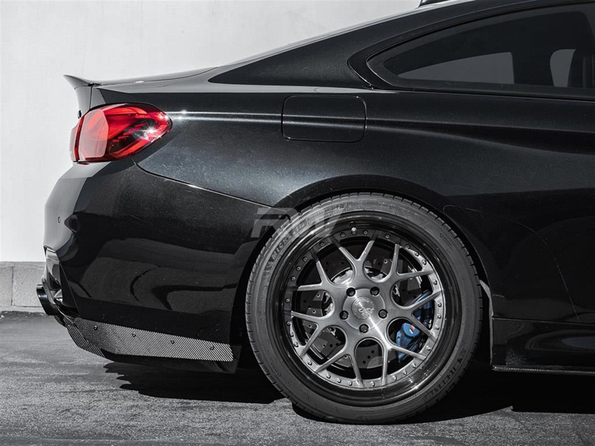 Brand: 2020-2024 BMW 3 Series F8X M3/M4 Varis Style CF Diffuser+Undertray