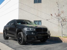 Brand: 2020-2024 BMW F15 F16 F85 F86 Gloss Black Grilles