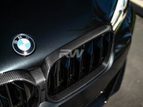 Brand: BMW 5 Series F90 M5 G30 LCI CF Replacement Grille