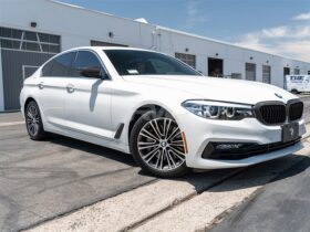 Brand: BMW 5 Series G30 Carbon Fiber Side Vent Cover