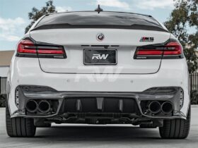 Brand: BMW 5 Series G30 F90 CS Style Carbon Fiber Trunk Spoiler