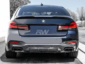 Brand: BMW 5 Series G30 F90 Performance Style CF Trunk Spoiler