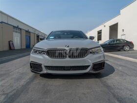 Brand: BMW 5 Series G30 Performance Carbon Fiber Style Splitters