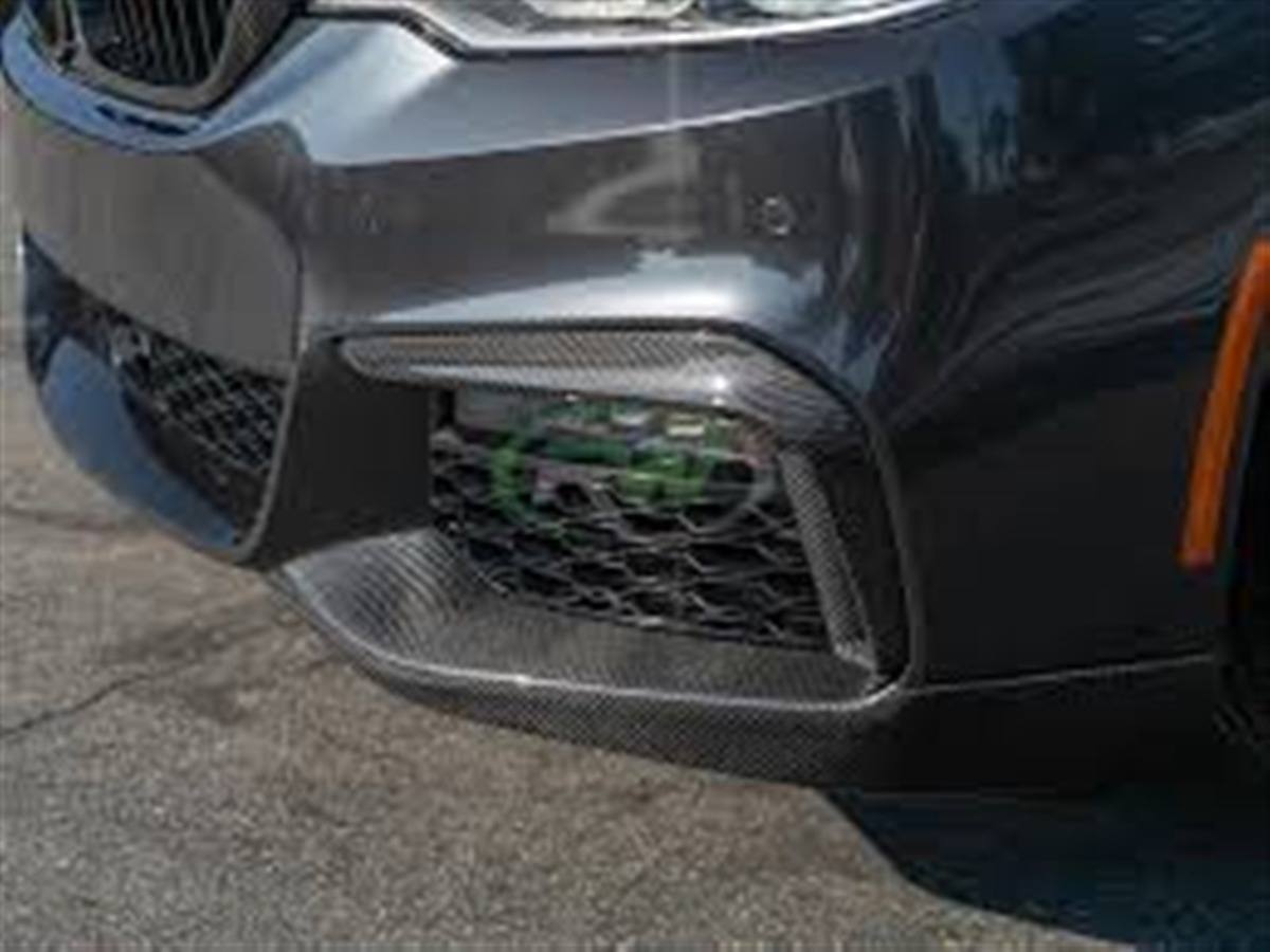 Brand: BMW 5 Series G30 Performance Carbon Fiber Style Splitters