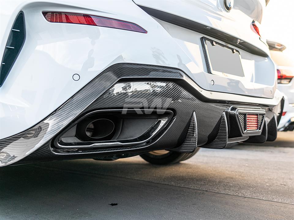 Brand: BMW 8 Series G14 G15 8 Series Carbon Fiber LED Diffuser