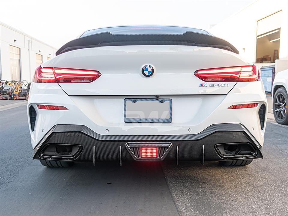 Brand: BMW 8 Series G14 G15 8 Series Carbon Fiber LED Diffuser