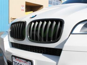 Brand: BMW E70 X5 & E71 X6 Carbon Fiber Grilles