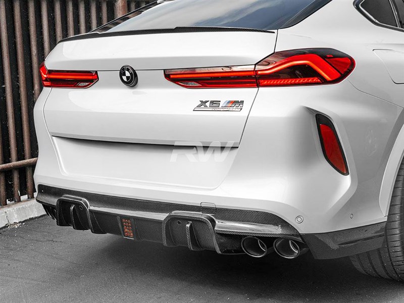 Brand: BMW F95 X5M/F96 X6M Man Style CF Diffuser