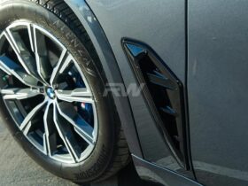 Brand: BMW F95 X5M/G05 X5 Gloss Black Fender Trims