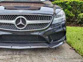 Brand: Mercedes-Benz Mercedes W218 CLS 15 17 Sport Carbon Fiber Front Lip