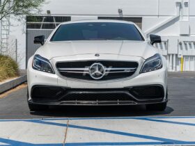 Brand: Mercedes-Benz Mercedes W218 Cls63 BRS Style Carbon Fiber Front Lip