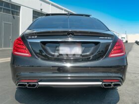 Brand: Mercedes-Benz Mercedes W222 Carbon Fiber Trunk Spoiler