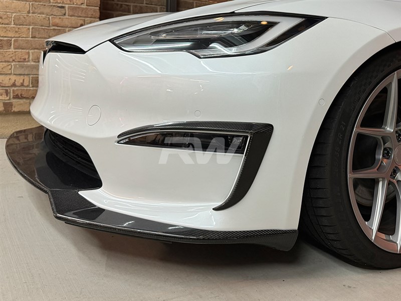 Brand: Tesla Model S Facelift CF Front Upper Splitters