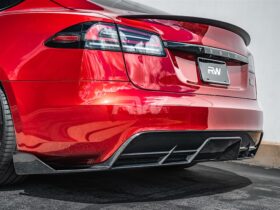 RW Carbon Tesla Model S / Plaid Carbon Fiber Rear Diffuser