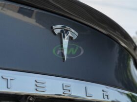 Brand: Tesla Model S Revo Style CF Trunk Spoiler