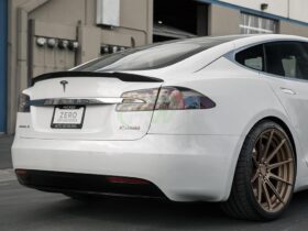 Brand: Tesla Model S Revo Style CF Trunk Spoiler