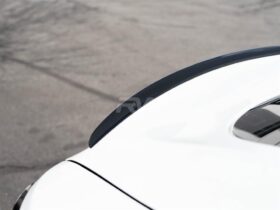 Brand: Tesla Model S / S Plaid Carbon Fiber Trunk Spoiler
