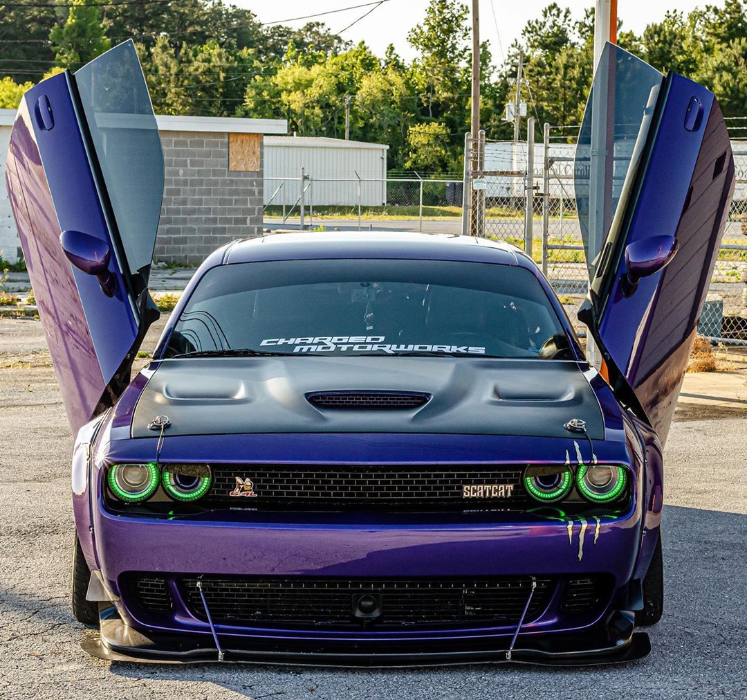 Extreme Online Store EOS Challenger Vertical Lambo Door - Image 2