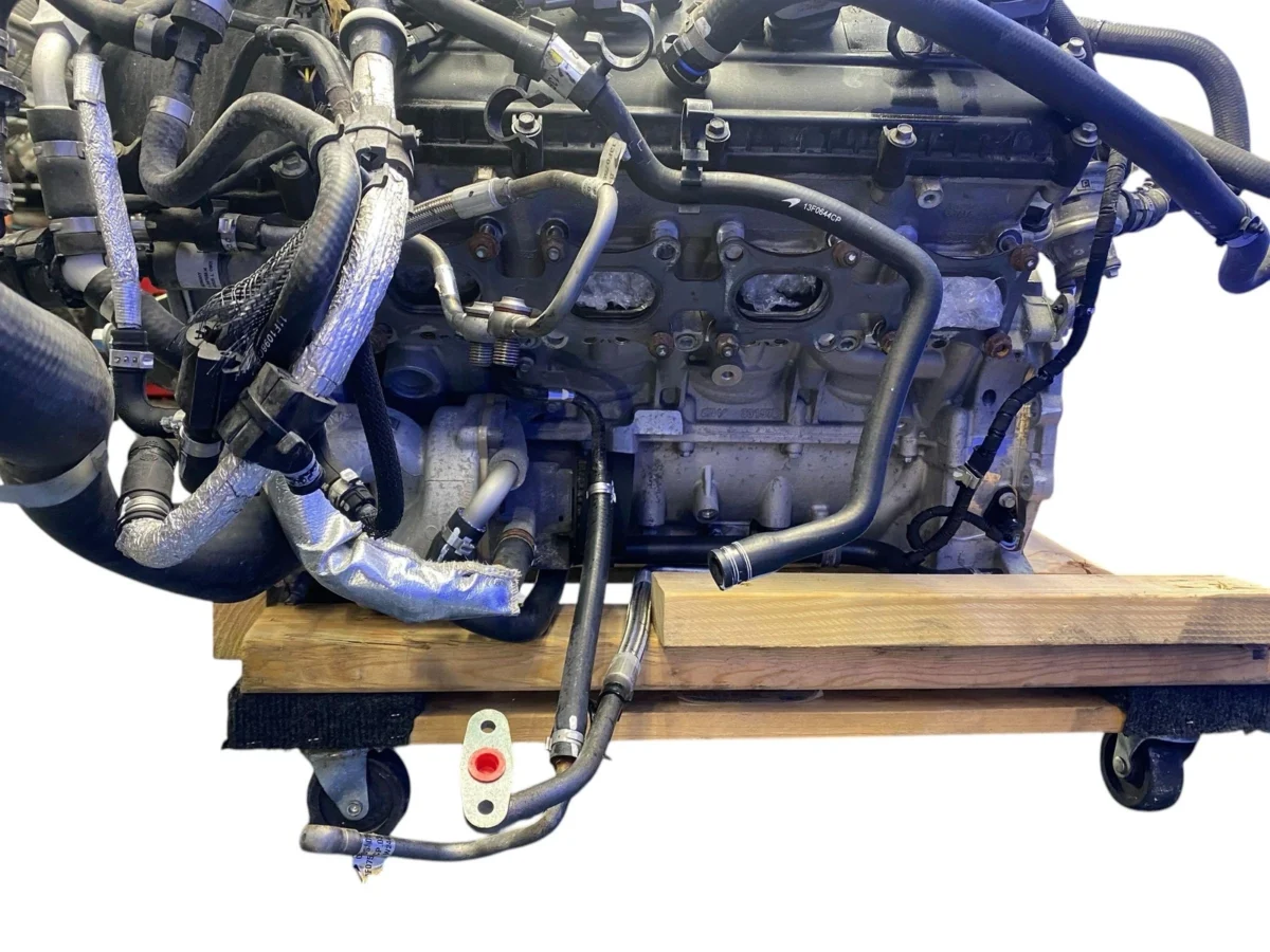 McLaren 570S M838T Engine Detail 15