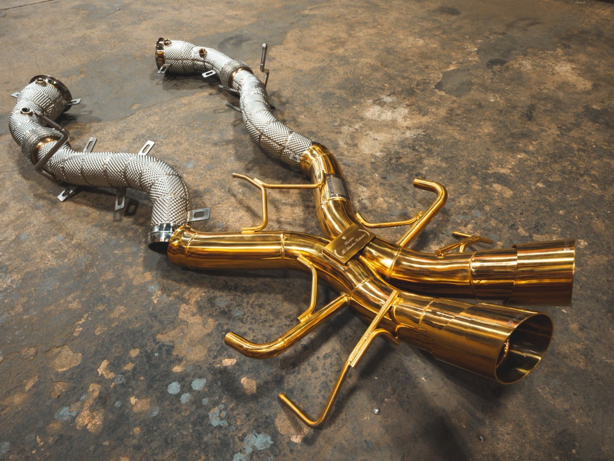 Valvetronic Designs 2015 McLaren P1 Sport Exhaust System