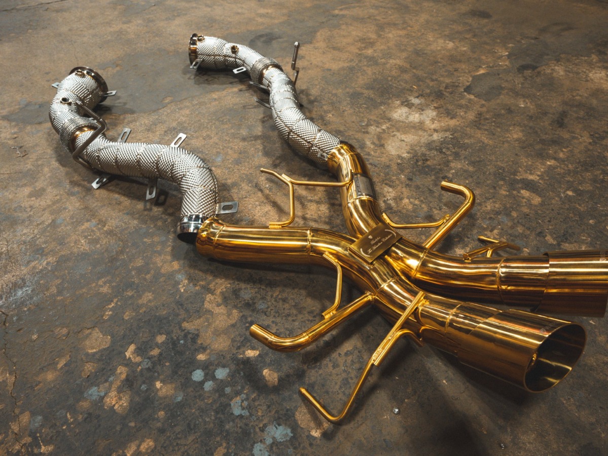 Valvetronic Designs 2015 McLaren P1 Sport Exhaust System