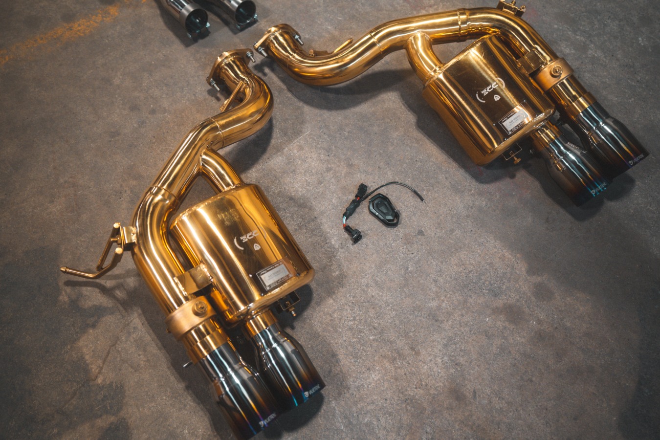 Valvetronic Designs 2020-2024 Ferrari 599 / GTO 599 Race F1 Valved Exhaust system