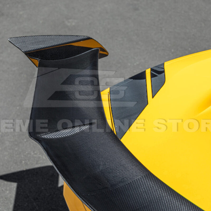 C8 Z06 wing geometry detail